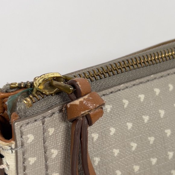 Fossil Emma Crossbody Grey White Hearts Handbag 10‎ x 8 Purse - Picture 14 of 16